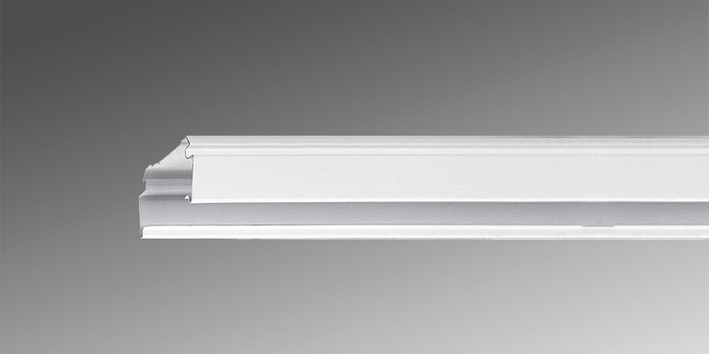 Tragschiene Lichtband 58W 5x2,5qmm IP64 ws 3-längig f.Kabelrinne Mit Kabelrinne