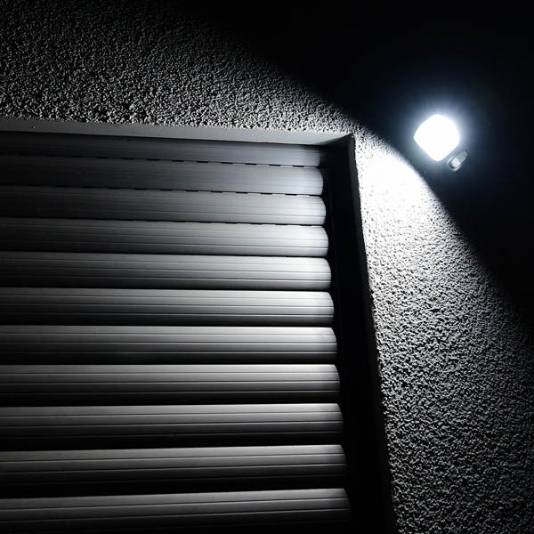 Überwachungskamera Wand/Decke IR außen sw mit IR-LED 94x81x127mm