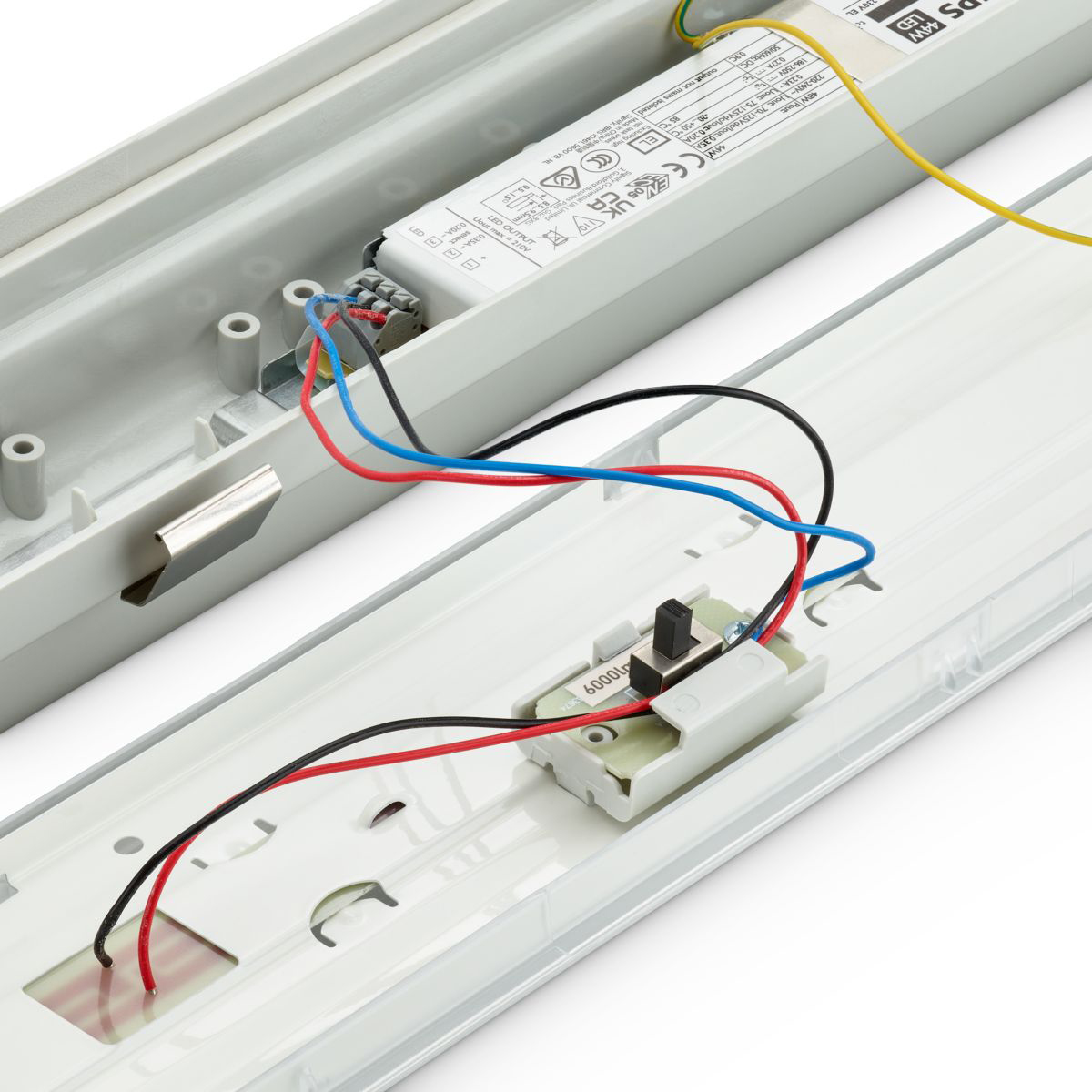 LED-Feuchtraumleuchte CoreLine 43W 4000K 6000lm gr IP65 1515x80x76mm